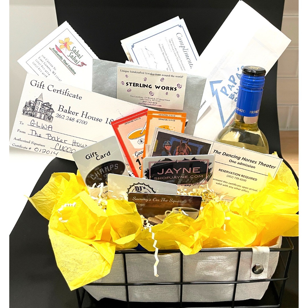 #Fundraiser #walworthcounty 

EAT, PLAY, SHOP all around Walworth County! This basket is a FUN time waiting to happen!

You don't have to be present to bid! Just click on the link below and start bidding!
https://m.biddingforgood.com/auctions/341699905/items...